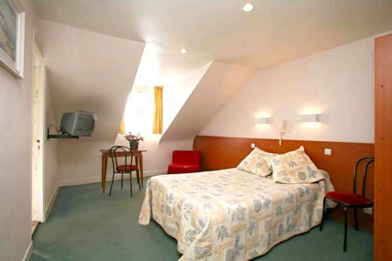 Hotel Lucien & Marinette Paris Room photo